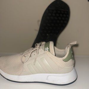 Youth oatmeal and green Adidas Ortholite Sneakers